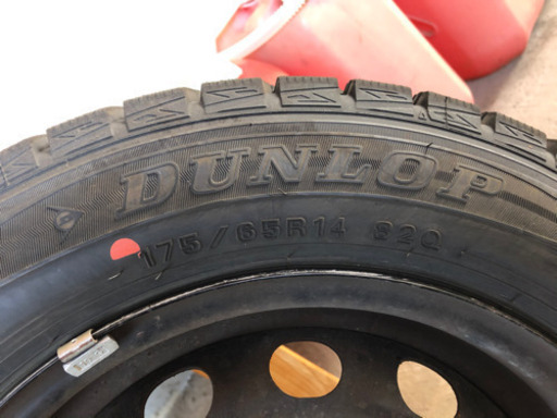 スダッドレスタイヤ　ダンロップ　DIGITYRE バリ溝