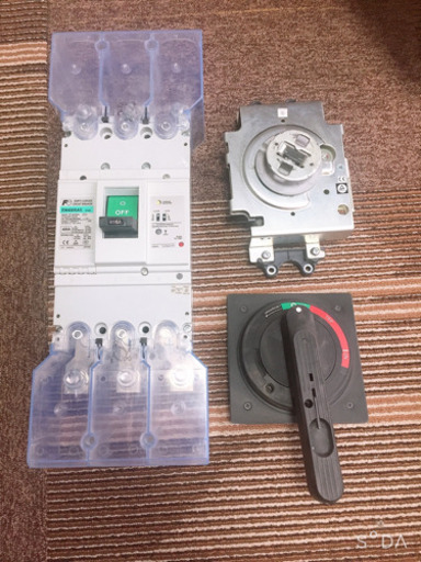 漏電遮断機　EW400RAG-3P400