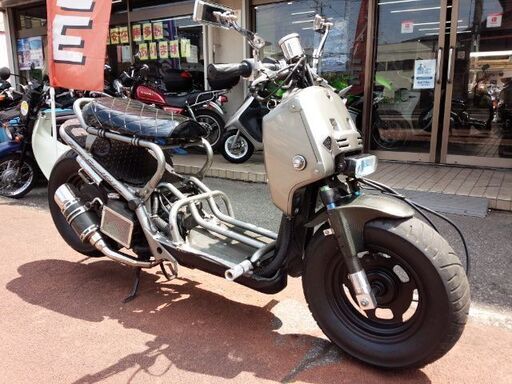 NO.3392　ズーマー（ＺＯＯＭＥＲ）　水冷４サイクル　マフラー　他カスタム車　ガンメタリック　☆彡