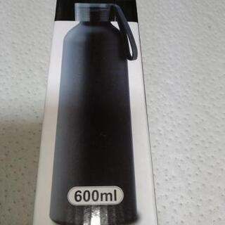 水筒　ウォーターボトル　600mlの画像