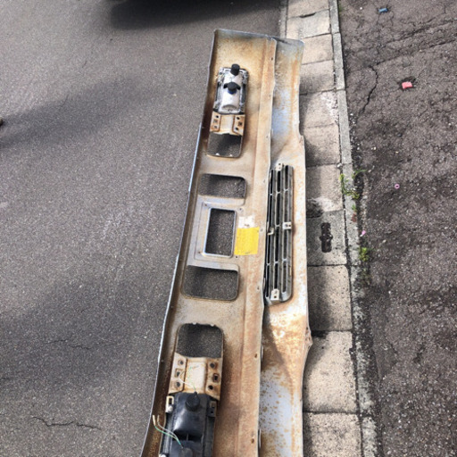 スーパーグレードタイプ　メッキバンパー