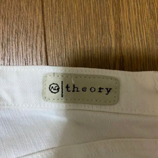 theory ホワイトスキニーデニムの画像