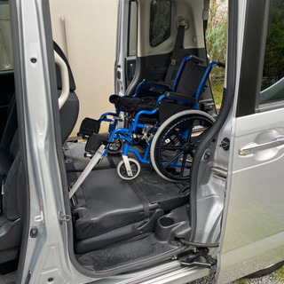 栃木〜N-BOX custom 福祉車両程度良の画像