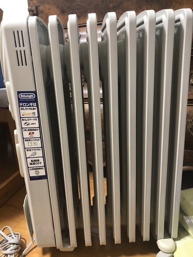 デロンギ　オイルヒーター