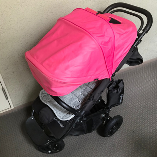 エアバギーココプレミア　ブレーキモデル　ピンク