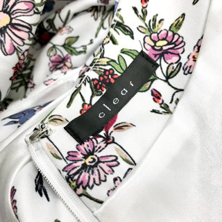 美品　Clear 花柄　ボタニカル柄　ワンピース　ノースリーブ　エレガントの画像