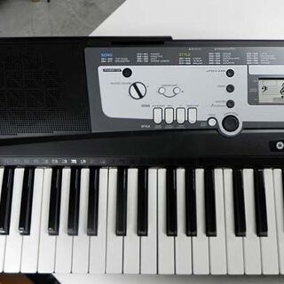 YAMAHA ポータブルキーボード PSR-E213 61鍵盤 電子楽器 ヤマハ ピアノ エレクトーン ブラック ☆ PayPay(ペイペイ)決済可能 ☆ 札幌市 白石区 東札幌の画像