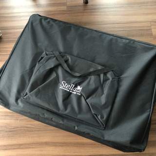 持ち運び式 マッサージベッドの画像