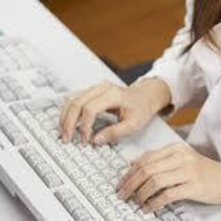 【求人】接客なし！写真撮影やテキスト入力など、ECサイトへの商品出品作業！1日3時間・週3日～相談可能の画像