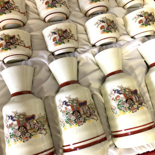 ☆激安‼️九谷焼🍶とっくり&おちょこセット★の画像