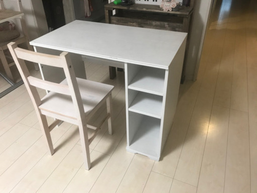 IKEA  白　デスク