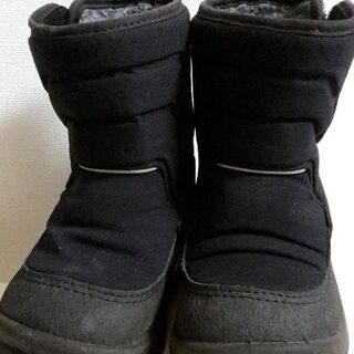 【最終値下げ！】 スノーブーツ（黒）13cm　kuoma　フィンランド製 の画像