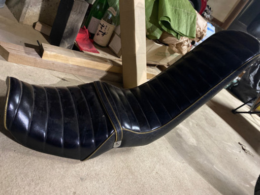 バリオス3段シート