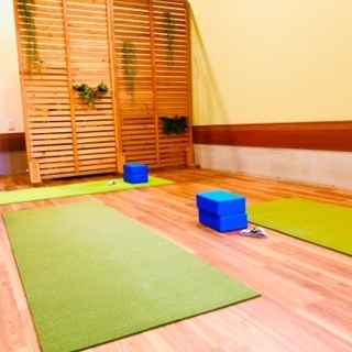 ヨガ教室🧘‍♀️女性専用、少人数レッスン、中村日赤駅すぐ！の画像