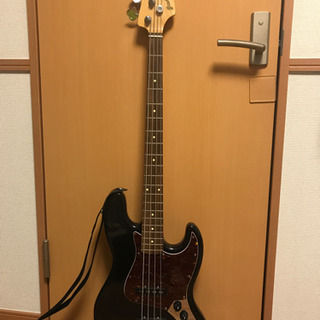 【中古】エレキベース GrassRoots