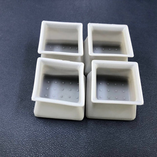 【新品】椅子脚カバー シリコン製 4個セット　滑り止め 防音対策　水洗い可 多サイズ対応　床傷防止 簡単取付 家具保護 角脚 丸脚兼用の画像