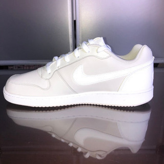 ナイキエバンススニーカー新品未使用27.5cmの画像