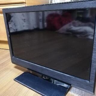 19型テレビとサウンドシステム
