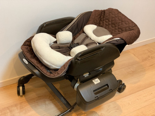 combi ネムリラ　電動　オートハイローチェア　エッグショック