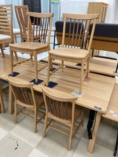 オカムラ 電源付きダイニング5点セット