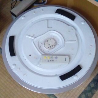 管は切れています　蛍光管照明・シーリングライト　リモコン付き