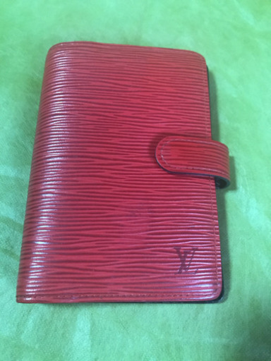 ヴィトン  エピ　手帳