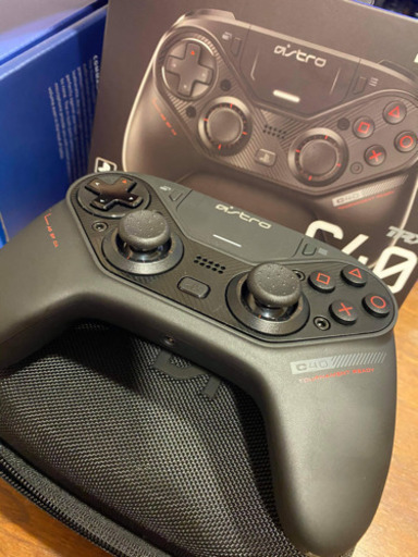 PS4 SLIM 500GB/ ASTRO C40/ RAZER THRESHER 7.1