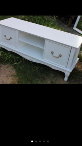 とってもゴージャスなテレビ台