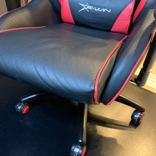 E-WINゲーミングチェア