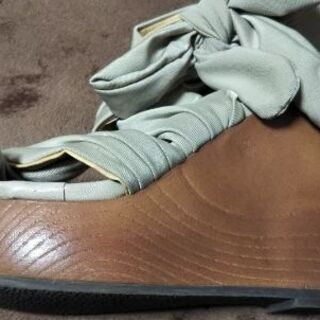 リボン付きブーティサンダル（L）の画像