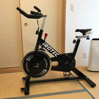 スピンバイク　iROTEC SS130