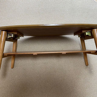 【お取引中】ラグ&テーブルの画像