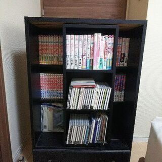 【取引中】本棚・ＣＤラック