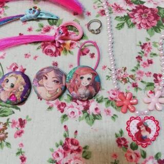女の子 ヘアアクセサリー アクセサリーセットの画像