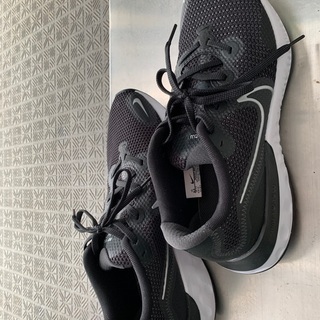 Nike Renew 26.5cm（男性用）の画像