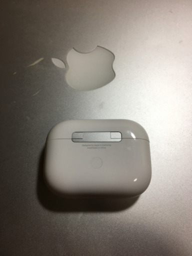 正規品,極美品の充電ケース