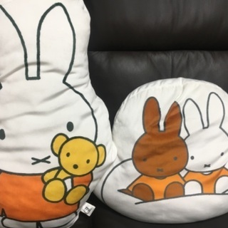 ミッフィー　クッション　しまむら