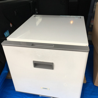無料　小型冷蔵庫　卓上タイプ　差し上げます。