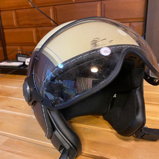 オシャレなヘルメット　(9／30に処分します)