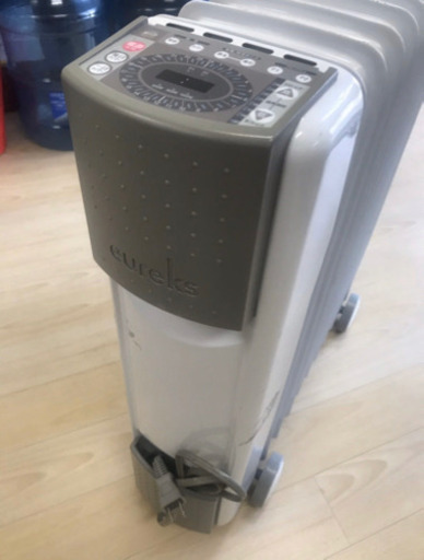 中古 動作確認済 eureks ラジエター式オイルヒーター FX11EH ユーレックス 油入式 可変式 1500W 10畳