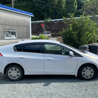 ホンダインサイト‼️燃費バリ良し‼️車検2年付で32万総額です‼️の画像