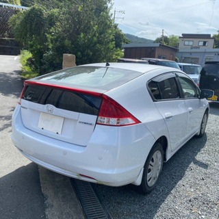 ホンダインサイト‼️燃費バリ良し‼️車検2年付で32万総額です‼️の画像