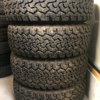 265/70R17スパイクタイヤバリ溝ホイール付き❣️プラド　ハイラックスサーフ等に