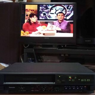 パナソニック　VHSビデオデッキ　NV-G55