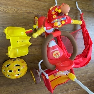 アンパンマン三輪車、お絵かきボードセット