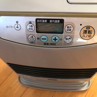 石油ファンヒーターの画像