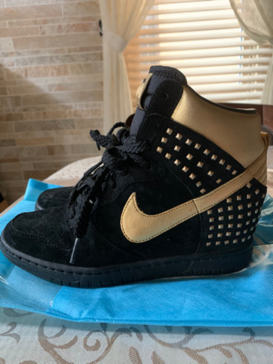 ナイキ　ダンク　スカイハイ　限定モデル