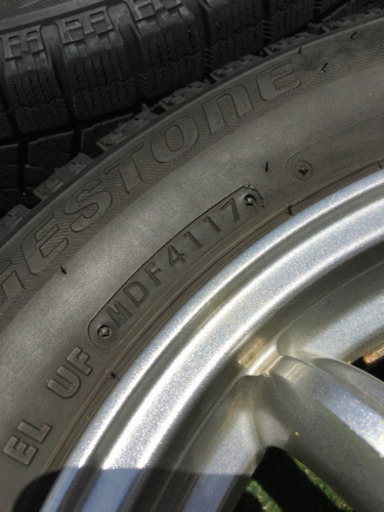 【格安！】ブリジストンVRX 155/65R13 バリ溝スタッドレス　2017年製