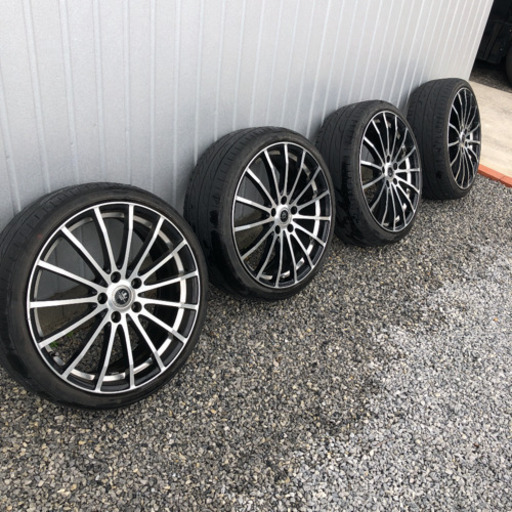 タイヤホイール19インチ　225/35R19 good year