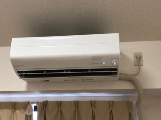 MSZ-ZW2818-W エアコン　2018年製　2台目